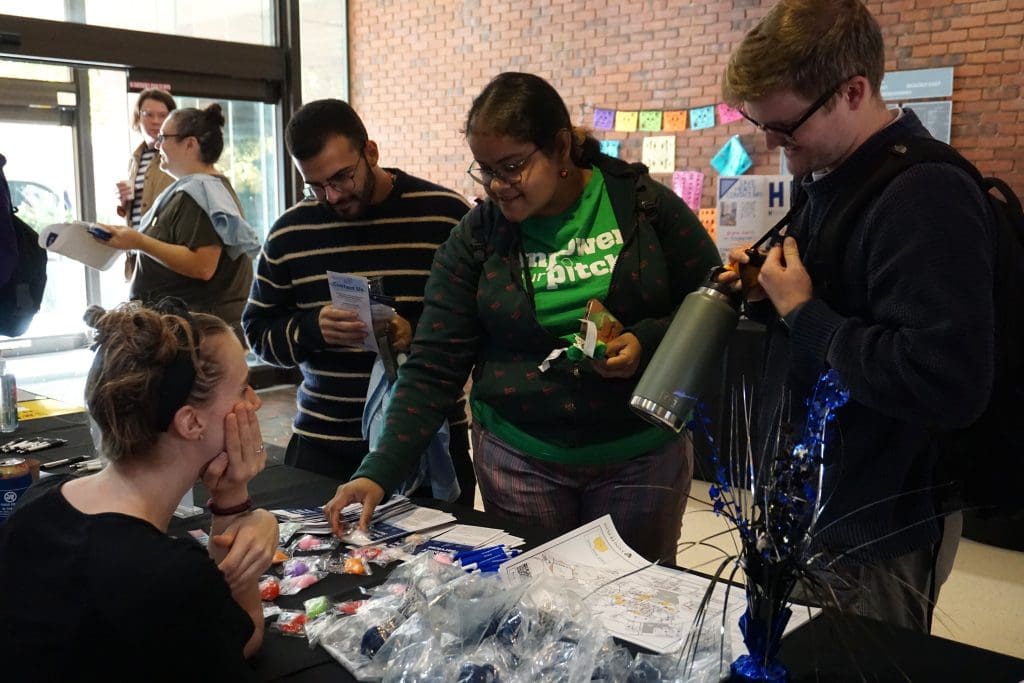 SDS tabling with students