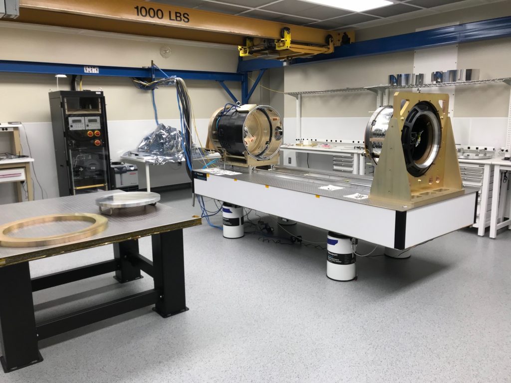 Class 10K (ISO 7) Cleanrooms Instrument Development Group Johns