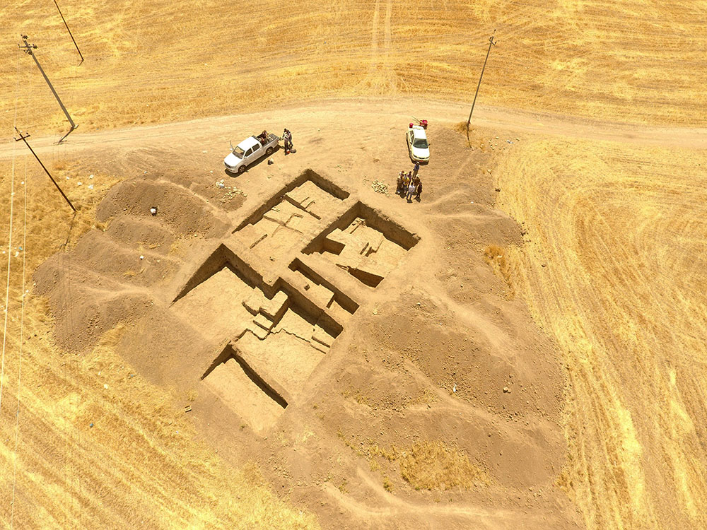 Aerial view, Middle Bronze architecture, High Mound North (photograph by Khalil Barzanji)