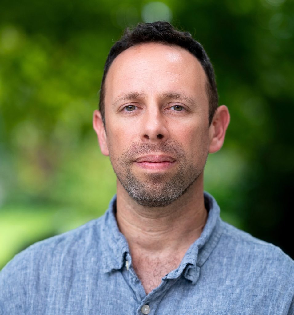 Harris Feinsod headshot
